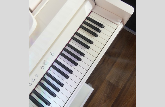 As New Used Roland LX708 Polished White Digital Piano Complete Package (SN:Z6J0181) - Image 11